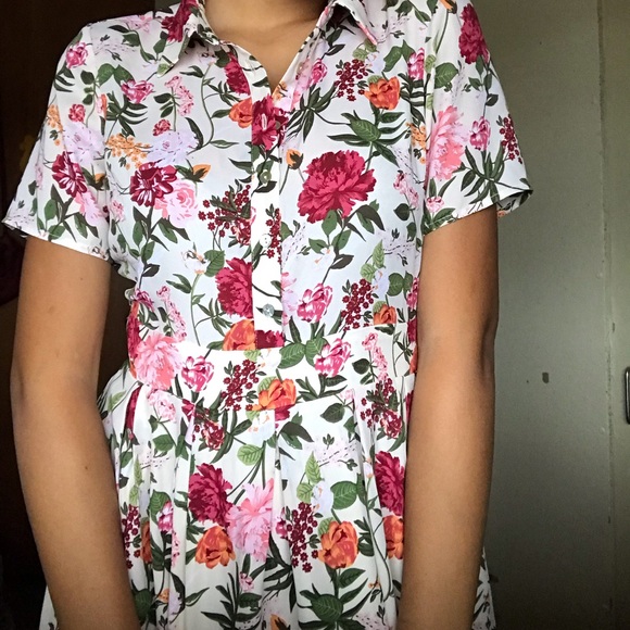 Floral collared mini dress - Picture 6 of 7